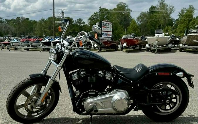 2022 Harley-Davidson Softail FXST - Standard