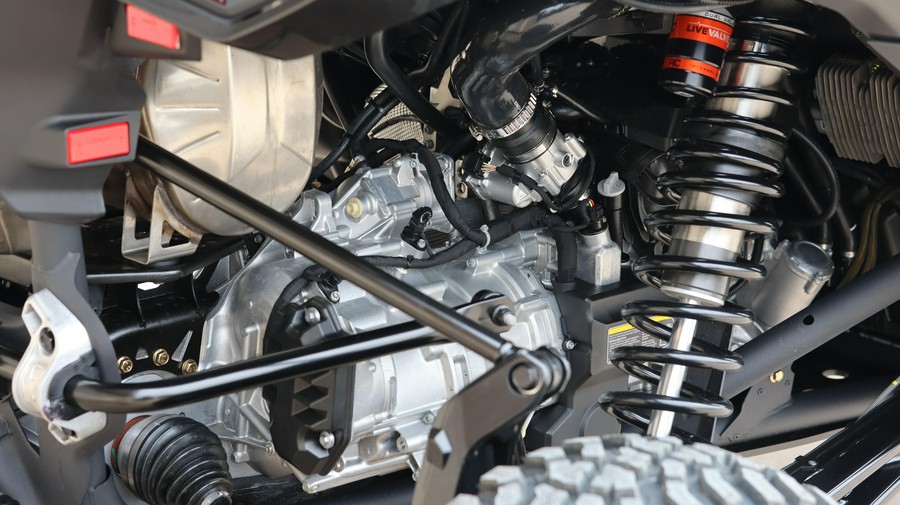 2026 CAN-AM MAVERICK R MAX X WITH SMART-SHOX 999T DCT