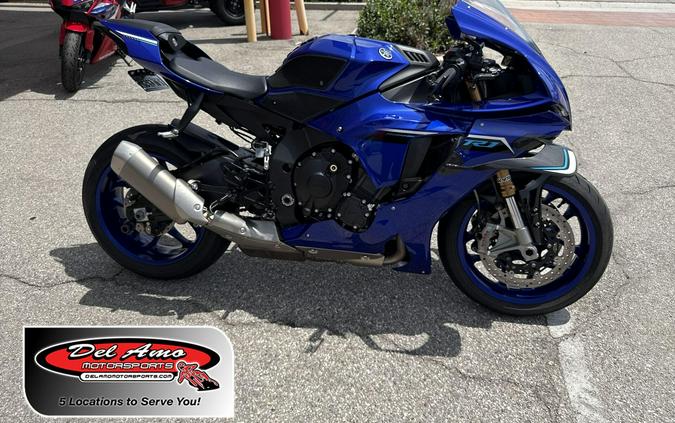 2025 Yamaha YZF-R1