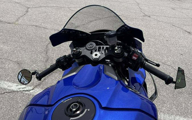 2025 Yamaha YZF-R1