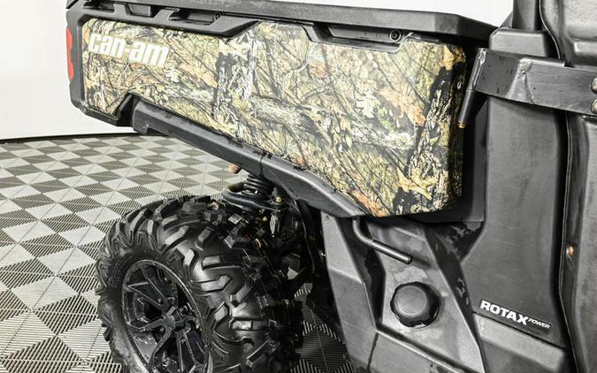 2018 Can-Am® Defender XT™ CAB HD8 Mossy Oak Break-Up Country Camo