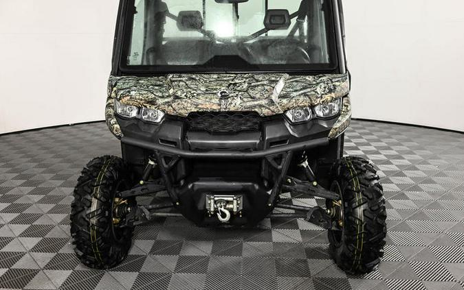 2018 Can-Am® Defender XT™ CAB HD8 Mossy Oak Break-Up Country Camo