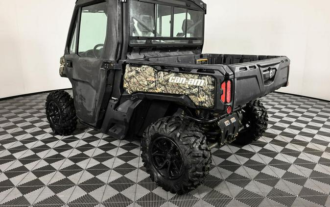 2018 Can-Am® Defender XT™ CAB HD8 Mossy Oak Break-Up Country Camo