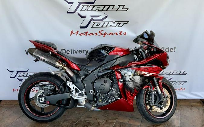 2011 Yamaha YZF-R1 Candy Red/Raven