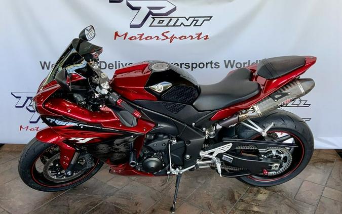 2011 Yamaha YZF-R1 Candy Red/Raven