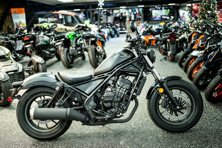 2026 Honda Rebel 300 E-Clutch