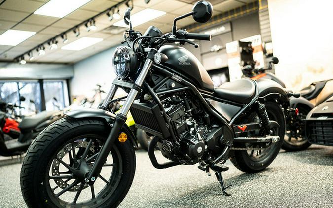 2026 Honda Rebel 300 E-Clutch