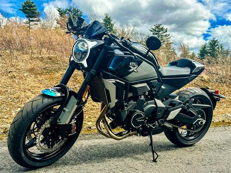 2024 CFMOTO 700CL-X Sport
