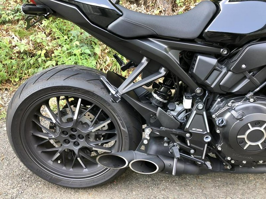 2023 Honda® CB1000R Black Edition