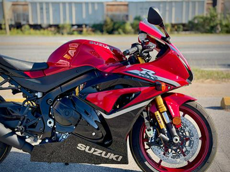 2025 Suzuki GSX-R1000R