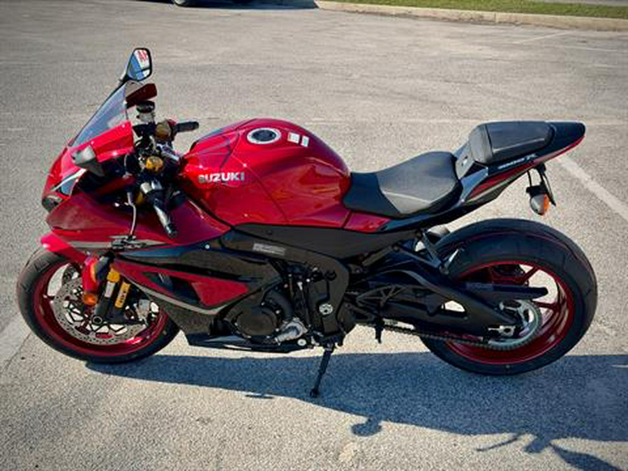 2025 Suzuki GSX-R1000R