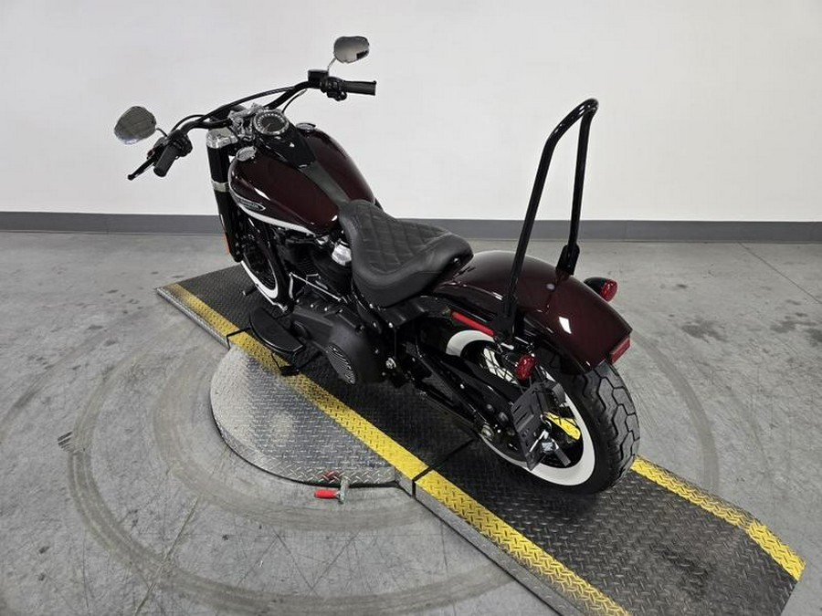 2021 Harley-Davidson® FLSL - Softail Slim®