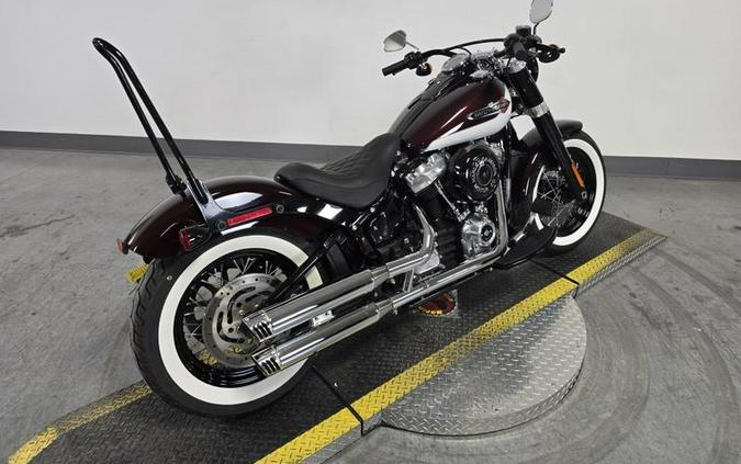 2021 Harley-Davidson® FLSL - Softail Slim®