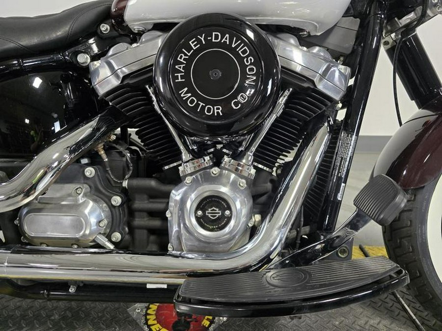 2021 Harley-Davidson® FLSL - Softail Slim®