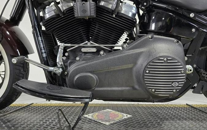 2021 Harley-Davidson® FLSL - Softail Slim®