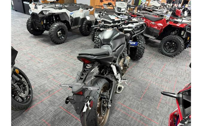 2026 CB650R E-Clutch - Honda