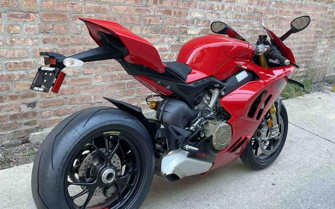 2024 Ducati Panigale V4 S