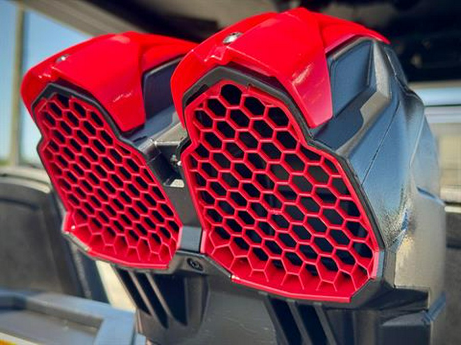 2025 Can-Am Maverick Sport X MR