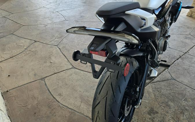 2026 CFMOTO 675NK