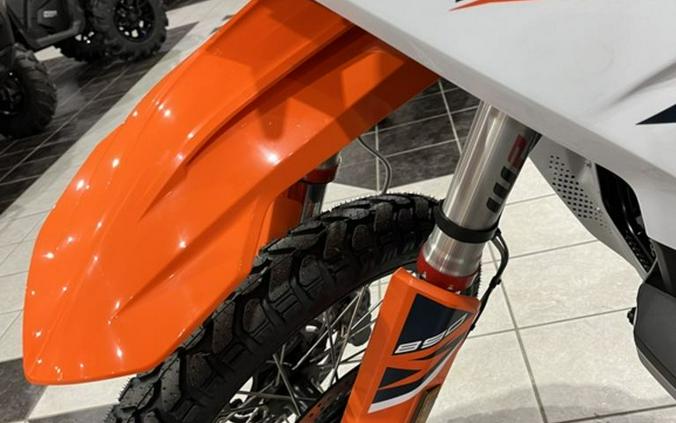 2024 KTM 890 Adventure R