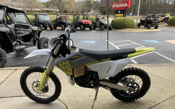 2023 Husqvarna® TX 300