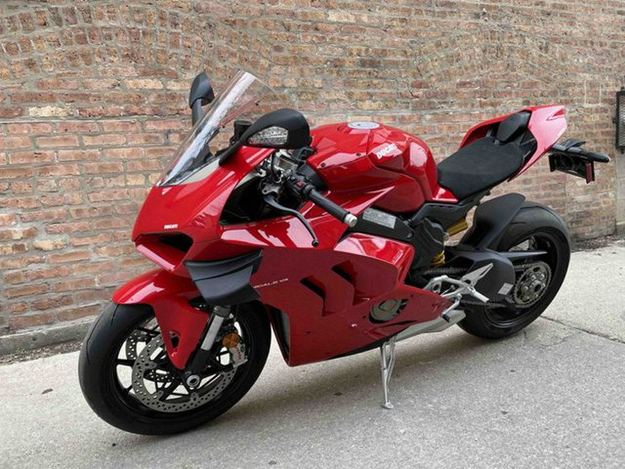 2024 Ducati Panigale V4