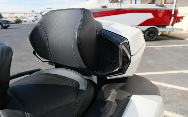 2026 CAN-AM SPYDER RT SEA-TO-SKY