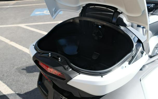 2026 CAN-AM SPYDER RT SEA-TO-SKY