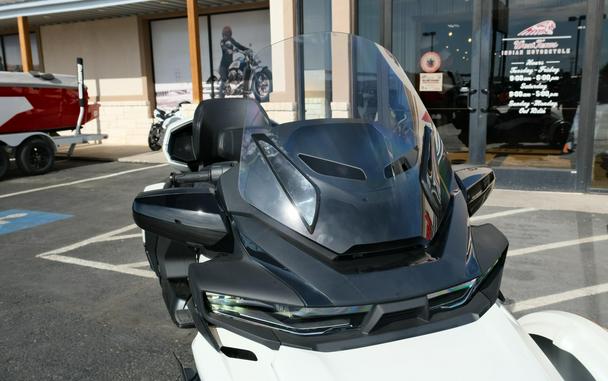 2026 CAN-AM SPYDER RT SEA-TO-SKY