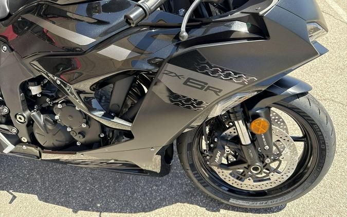 2027 Kawasaki NINJA ZX-6R ABS