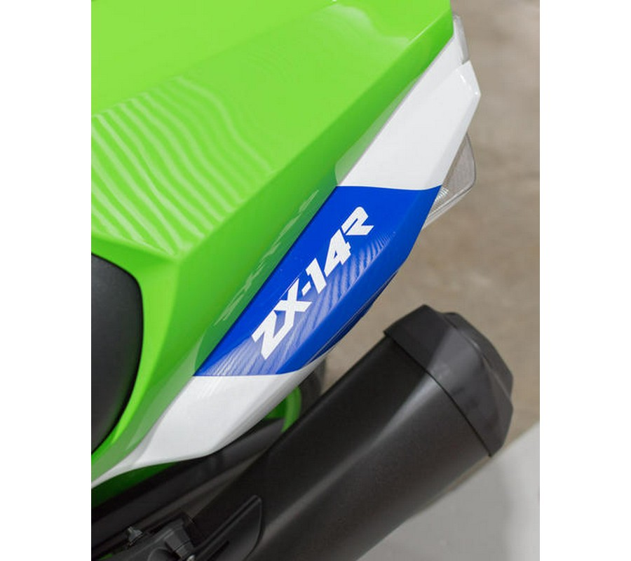 2024 Kawasaki Ninja® ZX™-14R 40th Anniversary Edition ABS