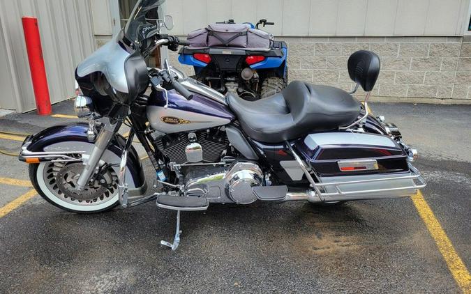 2009 Harley-Davidson® FLHTCU - Ultra Classic® Electra Glide®