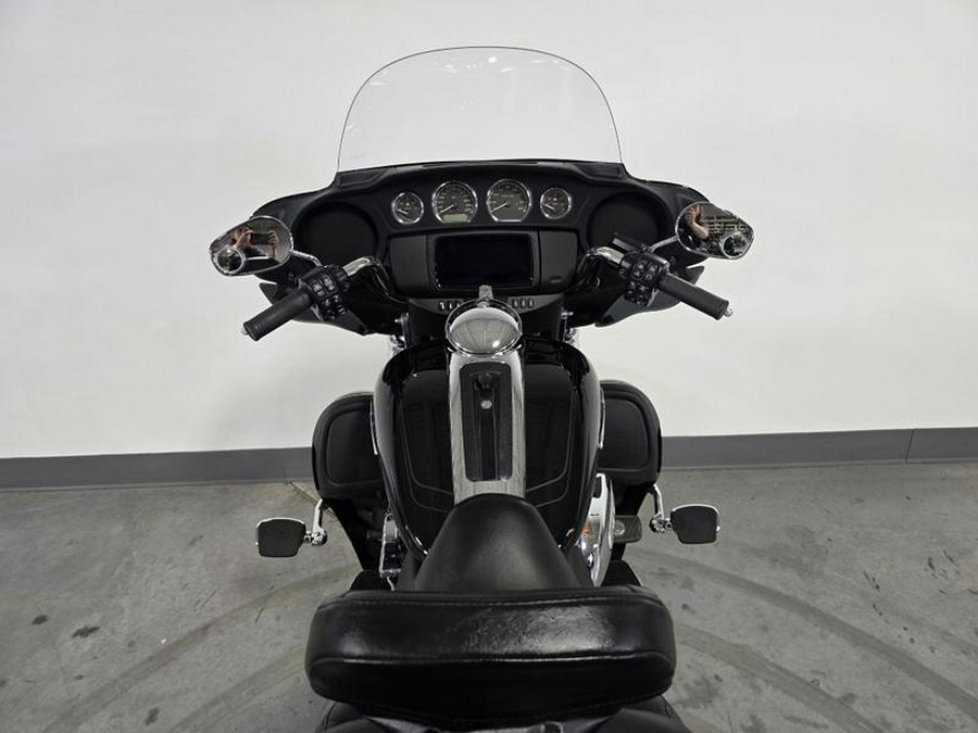 2023 Harley-Davidson® FLHTCUTG - Tri Glide® Ultra