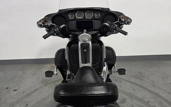 2023 Harley-Davidson® FLHTCUTG - Tri Glide® Ultra