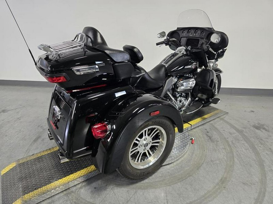 2023 Harley-Davidson® FLHTCUTG - Tri Glide® Ultra