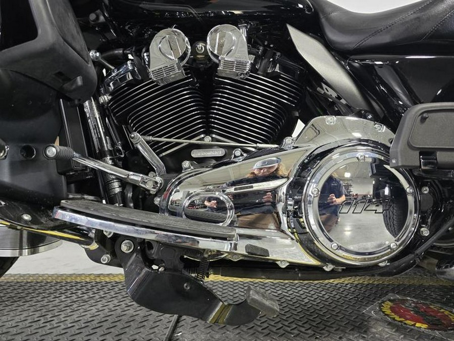 2023 Harley-Davidson® FLHTCUTG - Tri Glide® Ultra