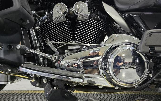 2023 Harley-Davidson® FLHTCUTG - Tri Glide® Ultra
