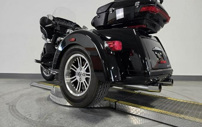 2023 Harley-Davidson® FLHTCUTG - Tri Glide® Ultra