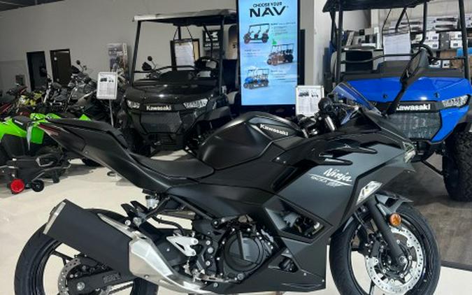 2026 Kawasaki Ninja® 500 ABS