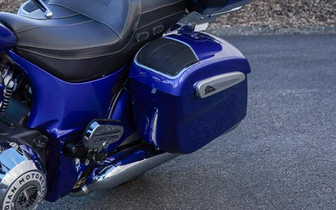 2024 Indian Motorcycle® Roadmaster® Limited with Powerband Audio Package Spirit Blue Metallic