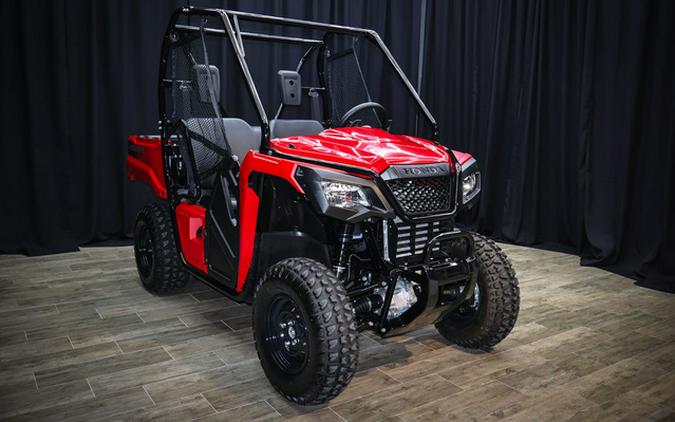 2025 Honda Pioneer 520