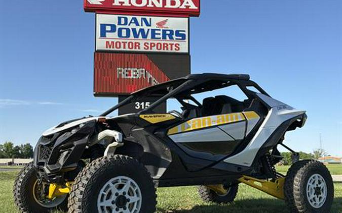 2024 Can-Am Maverick R
