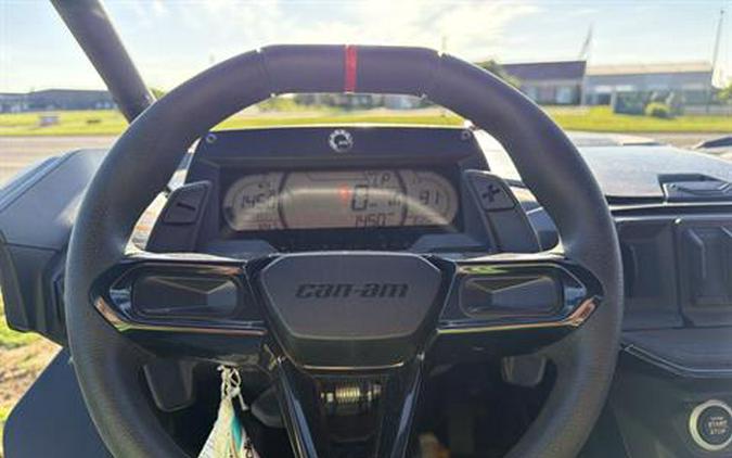 2024 Can-Am Maverick R