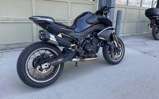 2024 CFMOTO 800NK