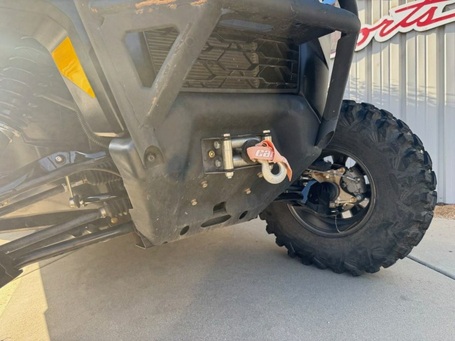 2023 Can-Am Defender MAX Lone Star HD10