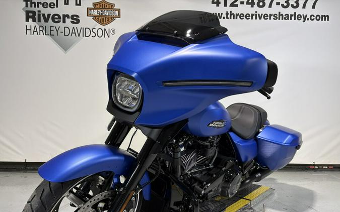 2026 Harley-Davidson® Street Glide® Aurora Blue Denim Black Trim