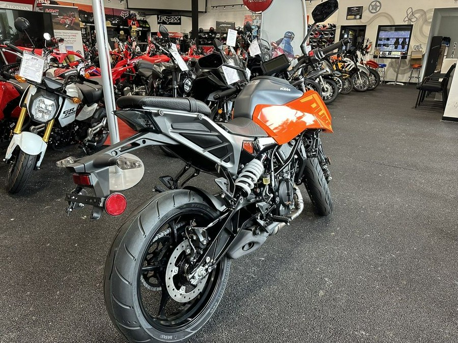 2024 KTM 250 Duke