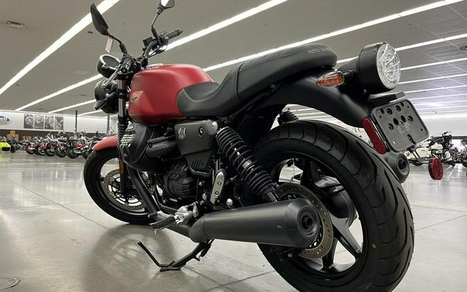 2023 Moto Guzzi V7 Stone