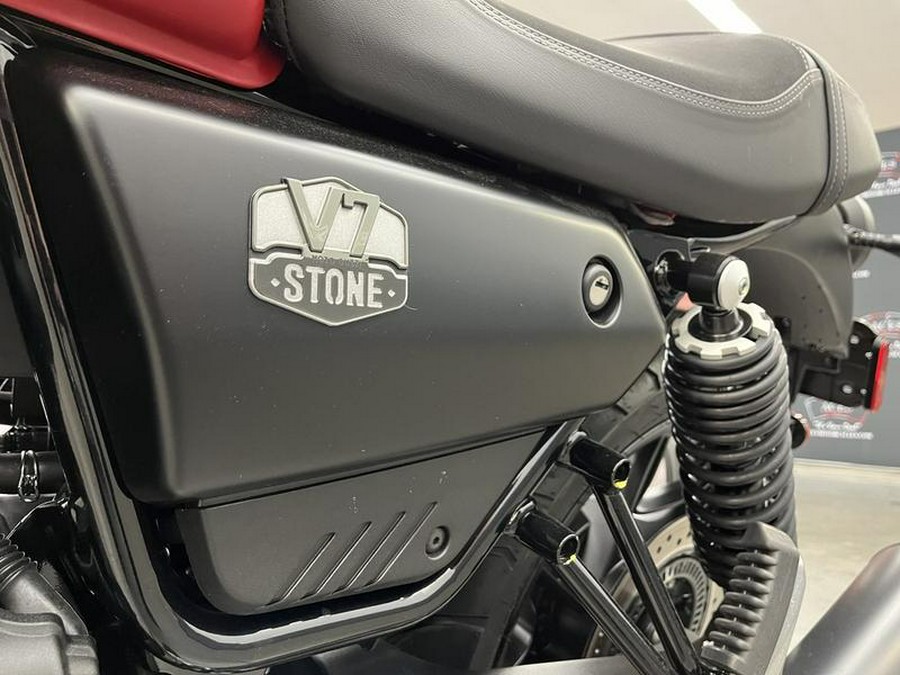 2023 Moto Guzzi V7 Stone