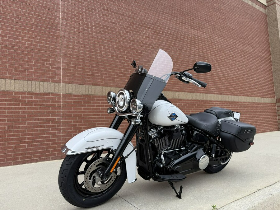 FLHC 2025 Heritage Classic